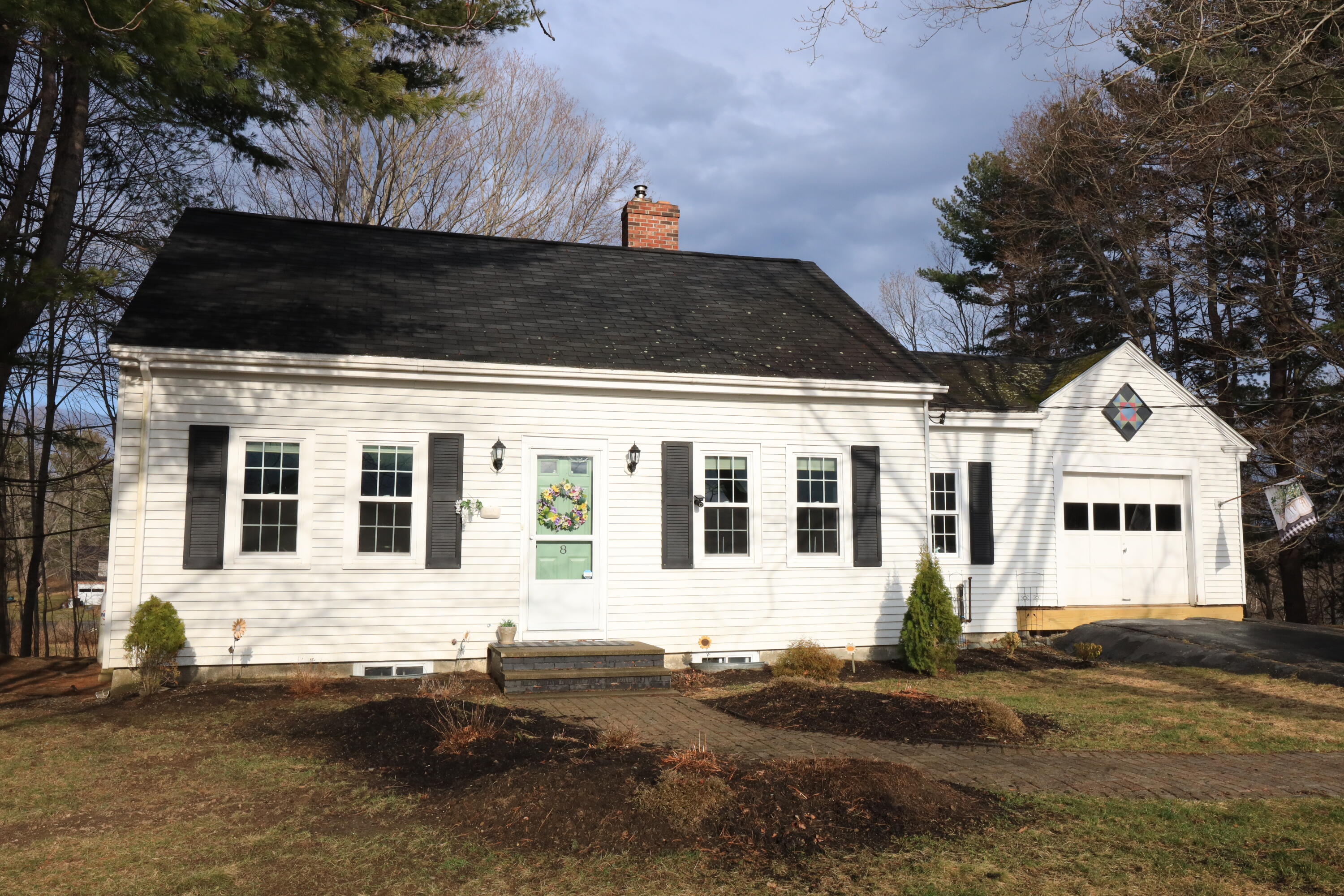 8 Riverview Street Bangor, ME 04401 - Photo 1 of 30 01