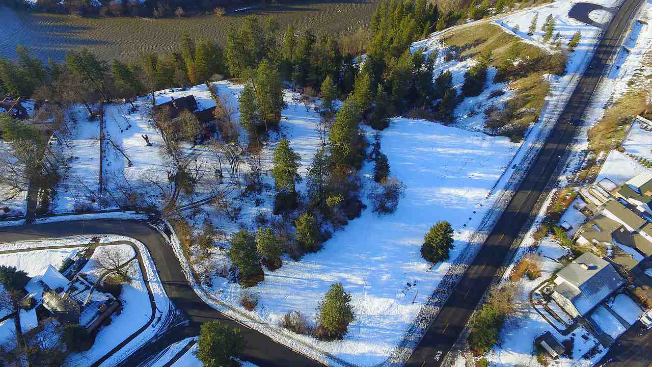 1743 North W Point Road Spokane, WA 99201 - Photo 6 of 17 Gallery Image 6