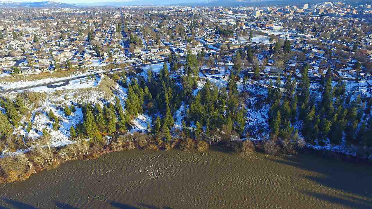 1743 North W Point Road Spokane, WA 99201 - Photo 9 of 17 Gallery Image 9