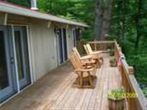 180 Cable Hollow Road Butler, TN 37640 - Photo 11 of 12 Front Deck