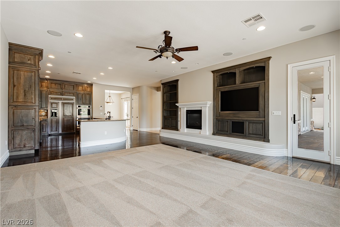 2155 Alcova Ridge Drive Las Vegas, NV 89135 - Photo 12 of 43 Family room