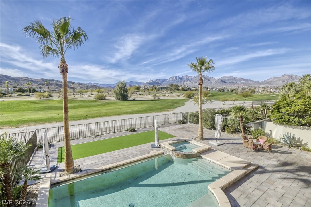 2155 Alcova Ridge Drive Las Vegas, NV 89135 - Photo 20 of 43 Balcony view