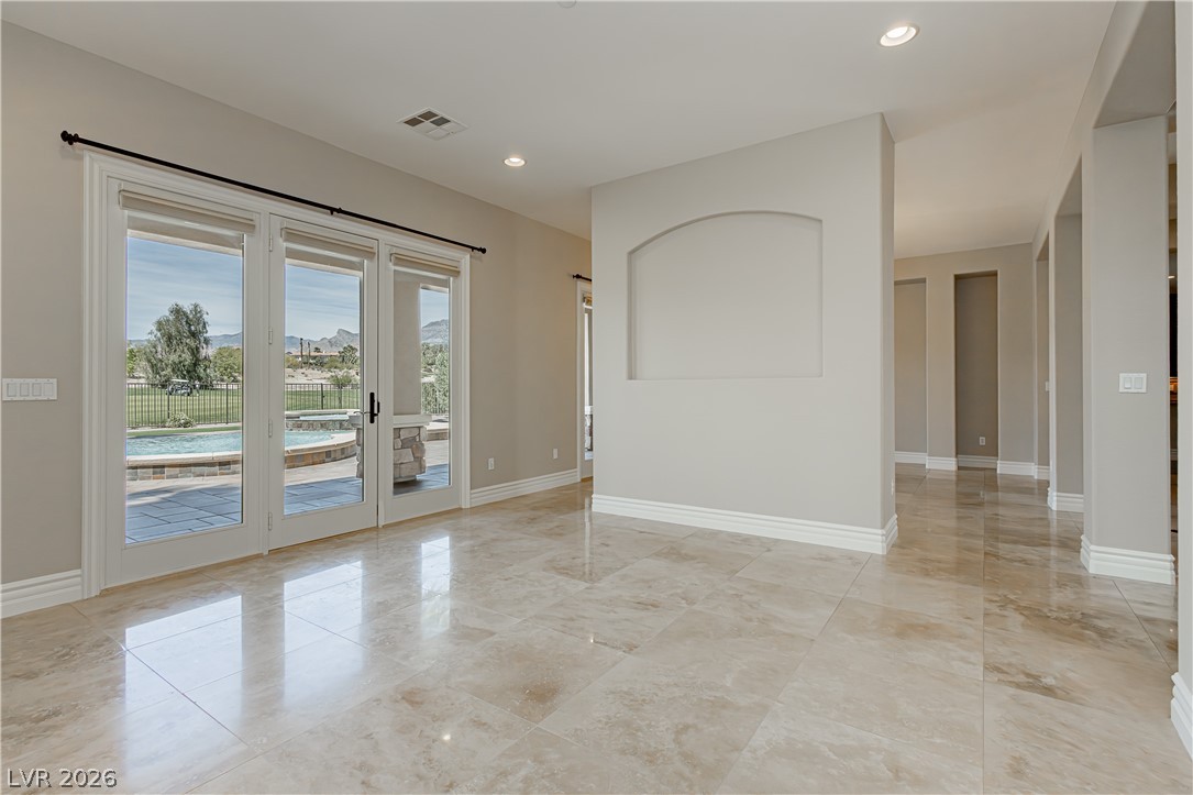 2155 Alcova Ridge Drive Las Vegas, NV 89135 - Photo 8 of 43 Living room
