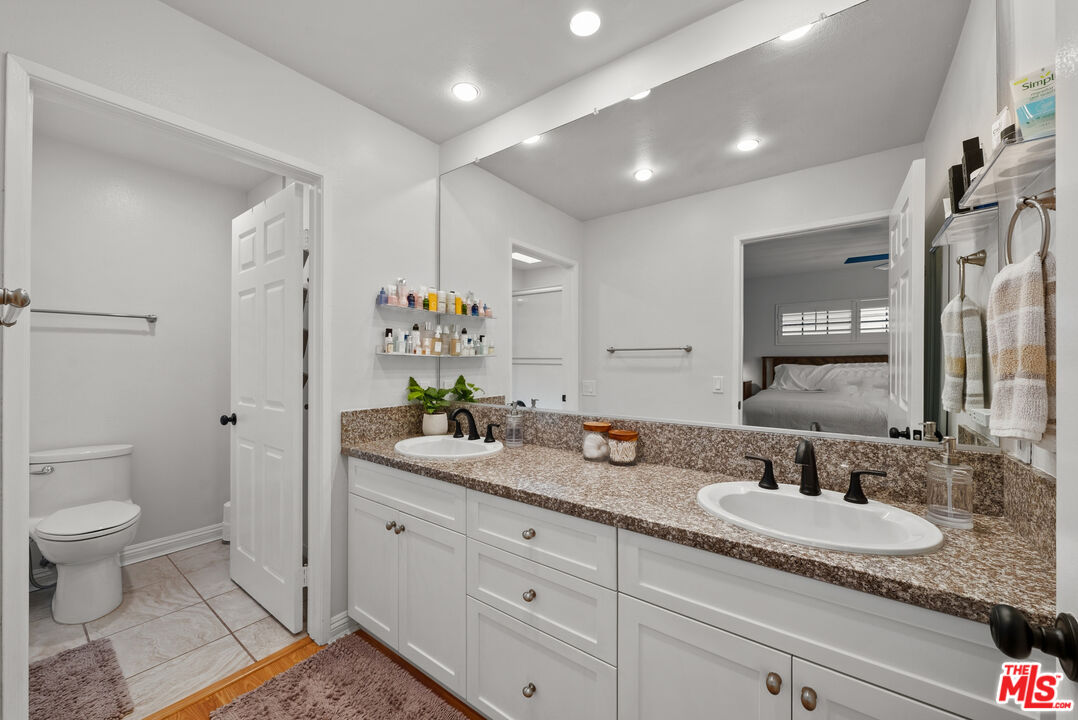 18435 Keswick Street, Unit 8 Reseda, CA 91335 - Photo 31 of 42