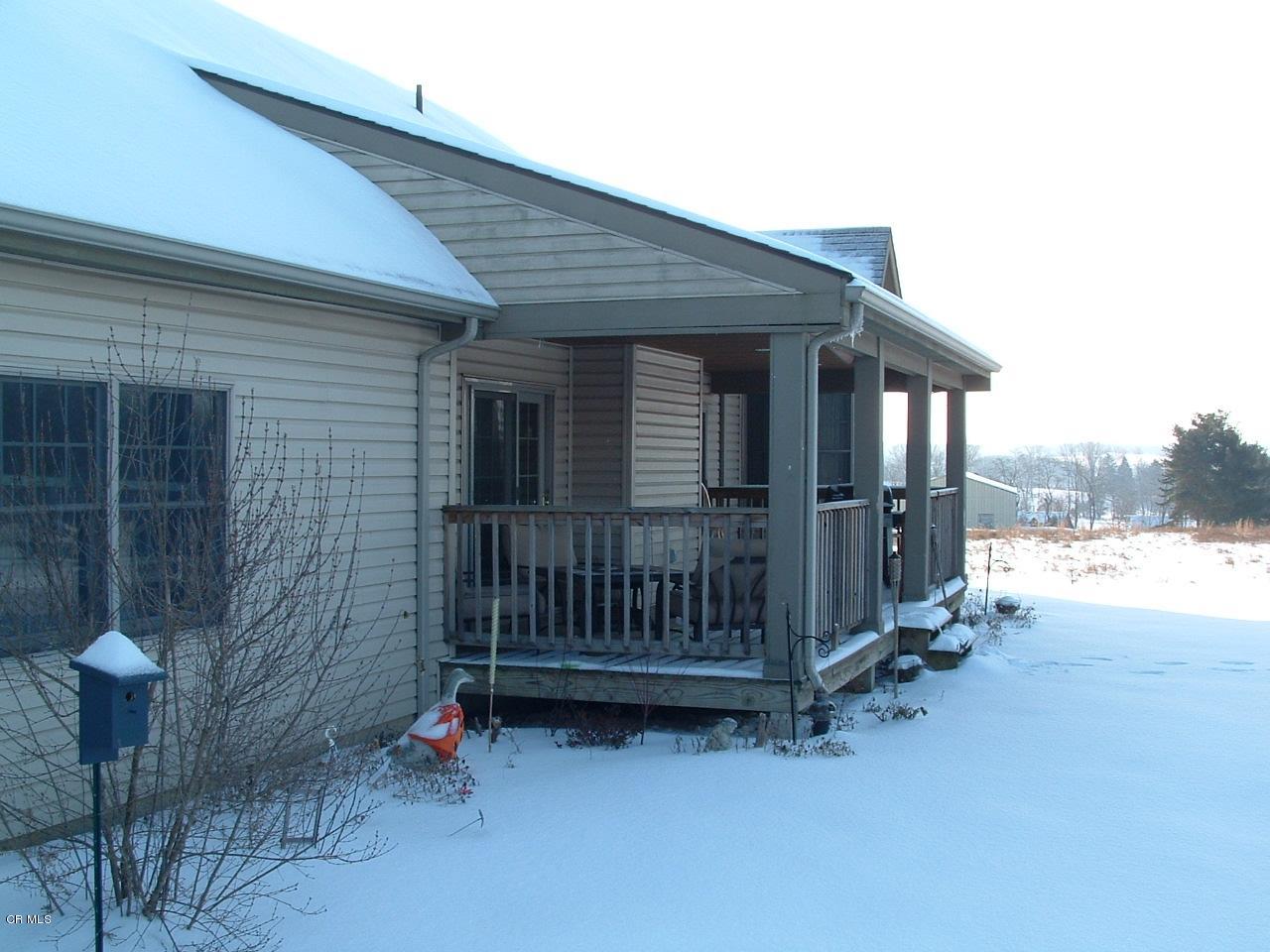 2159 Hardscrabble Road Alexandria, OH 43001 - Photo 16 of 18 back3