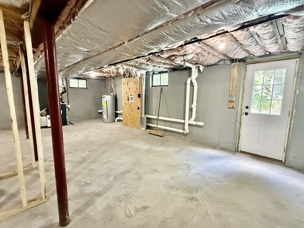 1 Burt Road Wilmington, MA 01887 - Photo 17 of 22 Gallery Image 17