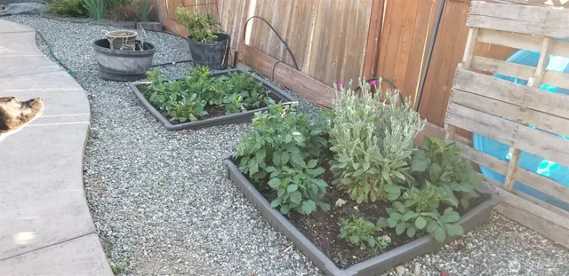 $510,000 | 387 Northeast Max William Loop, Poulsbo, WA 98370