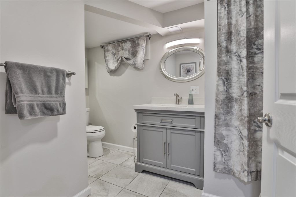 16 Endicott Street Saugus, MA 01906 - Photo 34 of 42