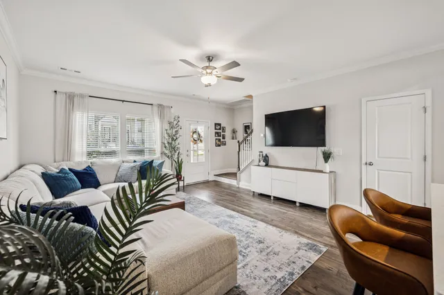 $359,999 | 856 Westcott Lane, Antioch, TN 37013