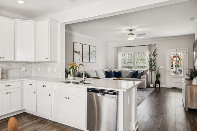 $359,999 | 856 Westcott Lane, Antioch, TN 37013