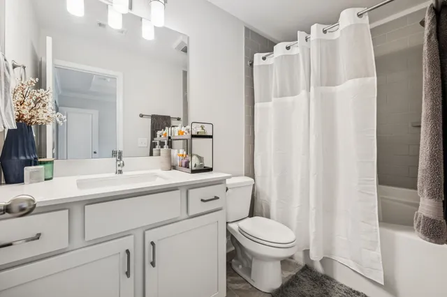 $359,999 | 856 Westcott Lane, Antioch, TN 37013