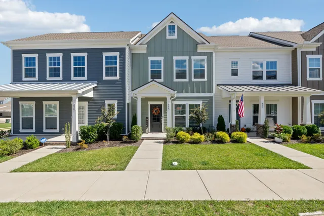 $359,999 | 856 Westcott Lane, Antioch, TN 37013