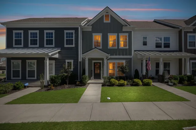 $359,999 | 856 Westcott Lane, Antioch, TN 37013