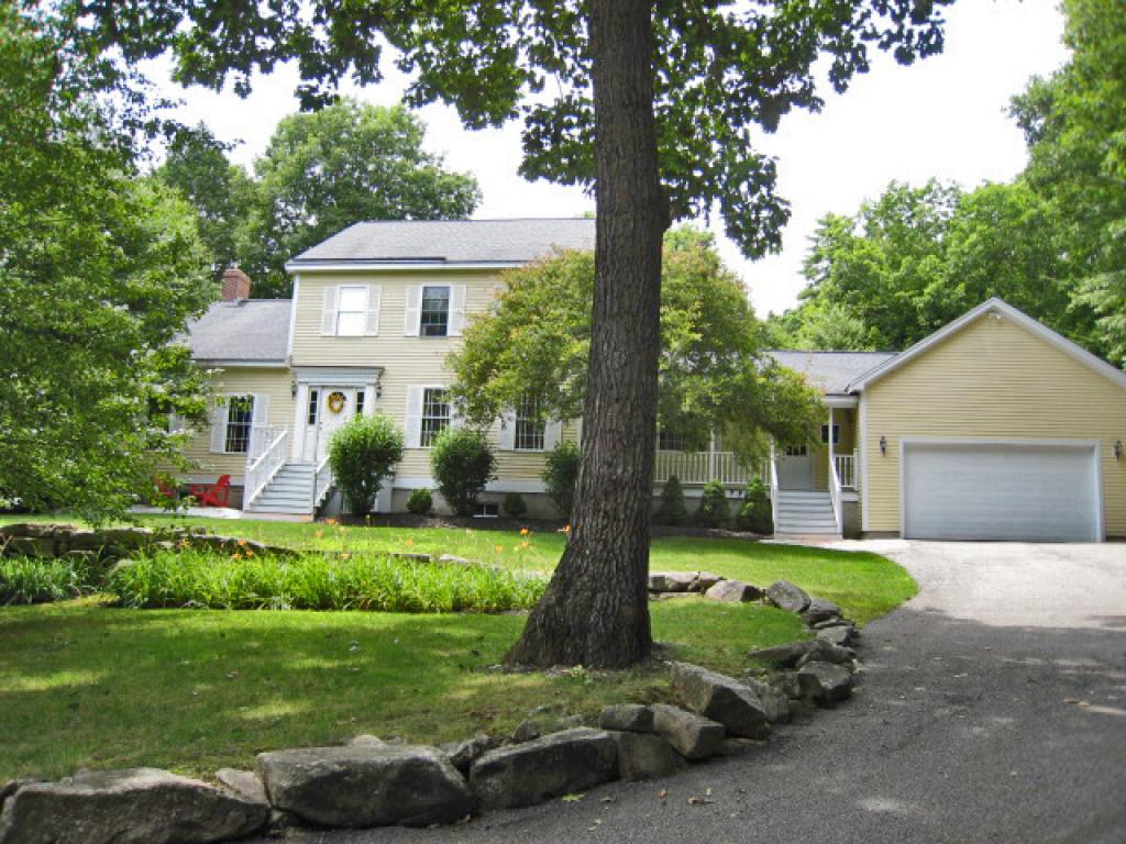 10 Hemlock Ridge Lane York, ME 03909 - Photo 1 of 33 Gallery Image 1
