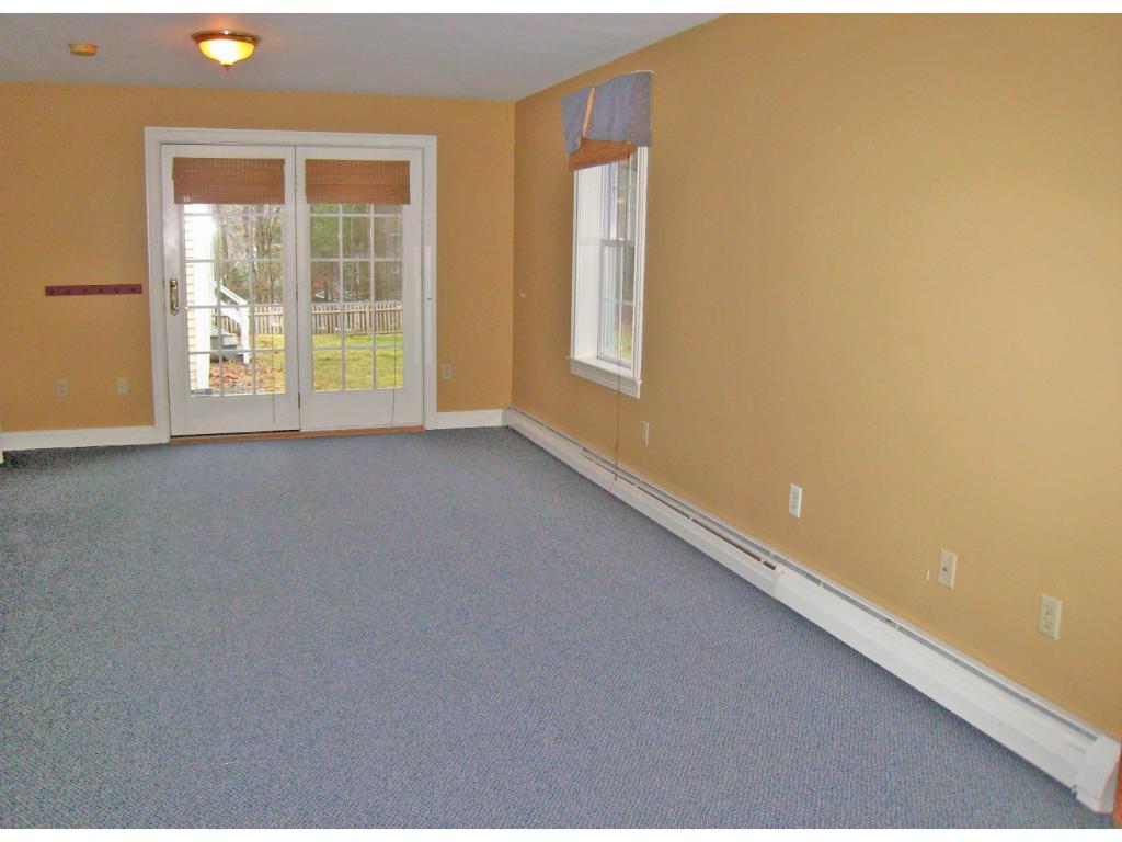 10 Hemlock Ridge Lane York, ME 03909 - Photo 13 of 33 Gallery Image 13