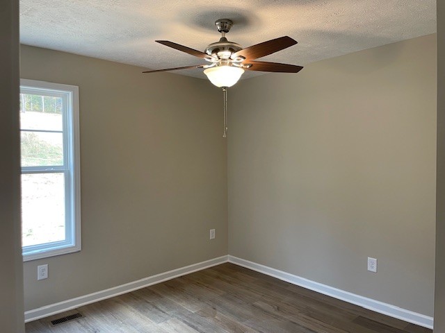 1530 Simmons Ridge Road Cornersville, TN 37047 - Photo 8 of 28 Gallery Image 8