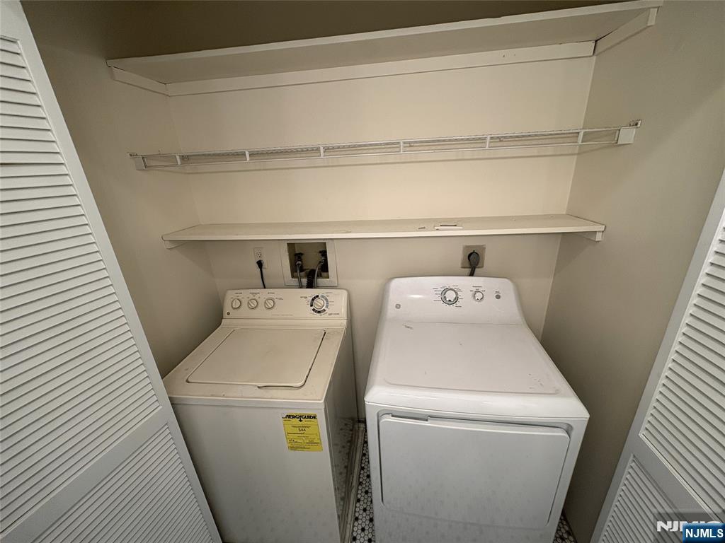 204 River Renaissance, Unit B04 East Rutherford, NJ 07073 - Photo 14 of 18