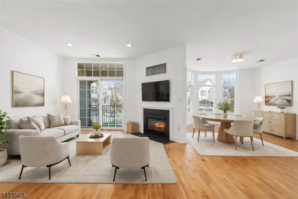 $5,200 | 123 Turlington Court, Livingston, NJ 07039