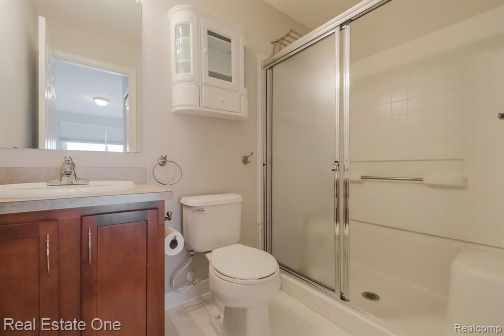1099 Beaver Run, Unit 76 Troy, MI 48083 - Photo 15 of 28