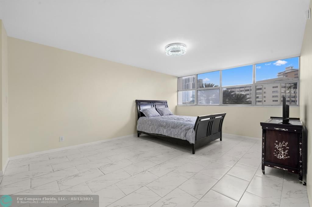 100 Golden Isles Drive, Unit 313 Hallandale Beach, FL 33009 - Photo 11 of 33