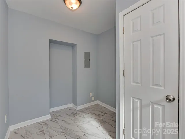 $344,900 | 7413 Lockmont Drive, Charlotte, NC 28212