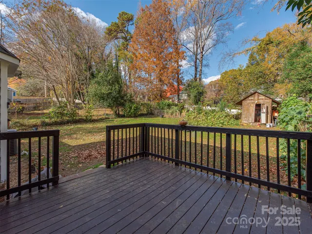 $344,900 | 7413 Lockmont Drive, Charlotte, NC 28212