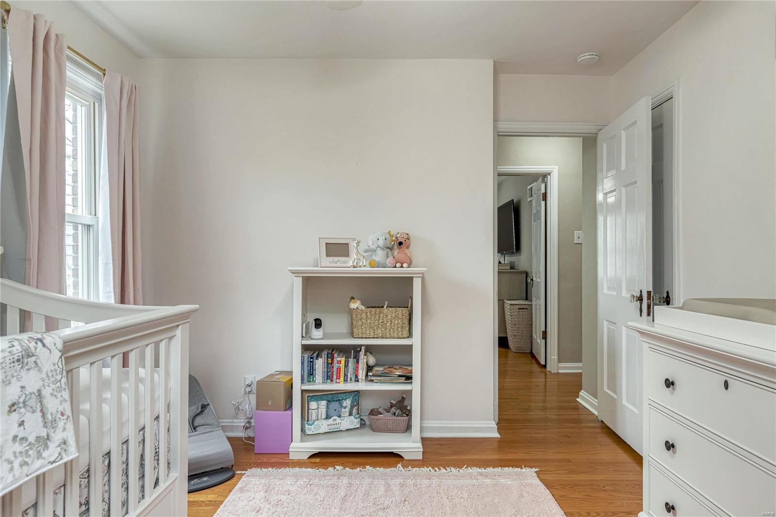 8749 Litzsinger Road Brentwood, MO 63144 - Photo 23 of 32 Gallery Image 23