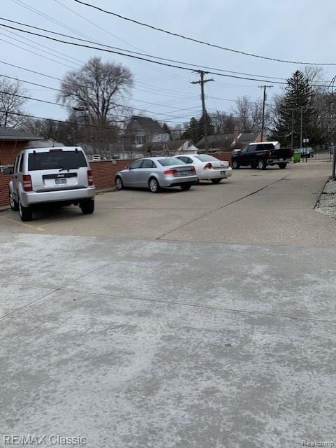 15229 East 9 Mile Road, Unit 5B Eastpointe, MI 48021 - Photo 18 of 20 thumbnail_IMG_8891.jpg