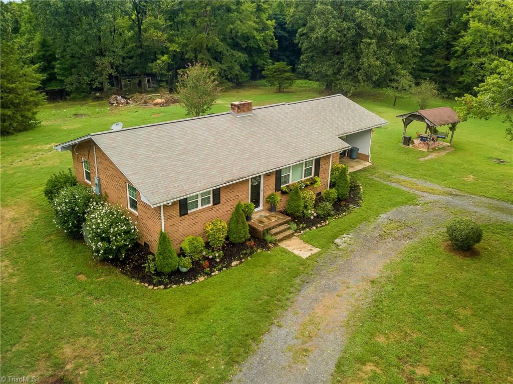 3951 Old Courthouse Road Sophia, NC 27350 - Photo 2 of 30 Gallery Image 2