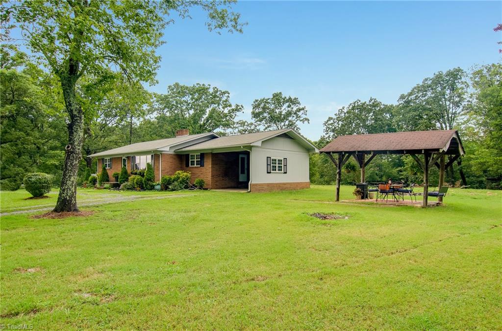 3951 Old Courthouse Road Sophia, NC 27350 - Photo 23 of 30 Gallery Image 23