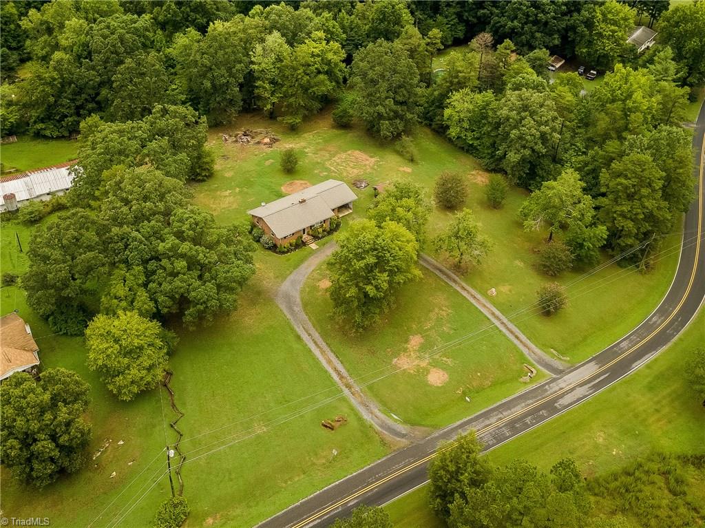 3951 Old Courthouse Road Sophia, NC 27350 - Photo 27 of 30 Gallery Image 27