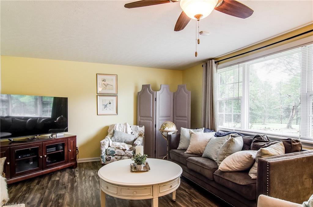 3951 Old Courthouse Road Sophia, NC 27350 - Photo 6 of 30 Gallery Image 6