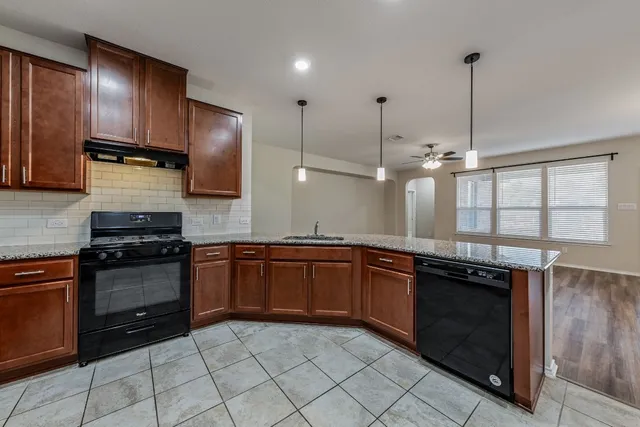 $2,195 | 1113 Arbor Acres Loop, Leander, TX 78641