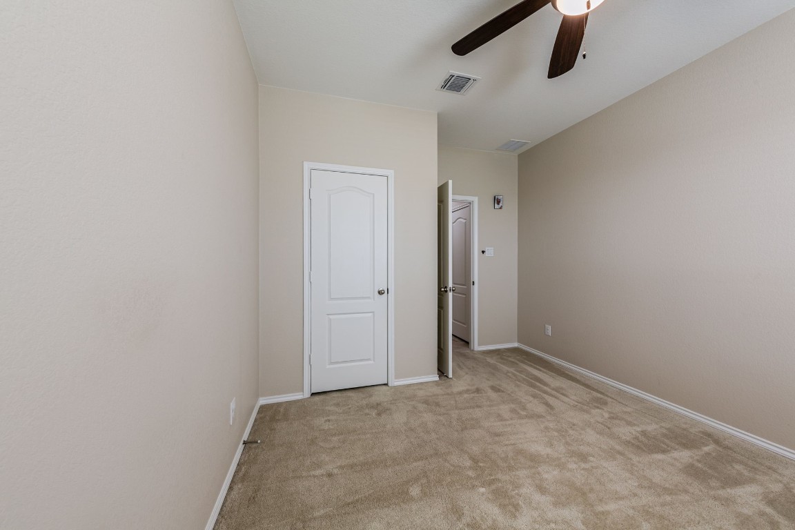 1113 Arbor Acres Loop Leander, TX 78641 - Photo 16 of 34