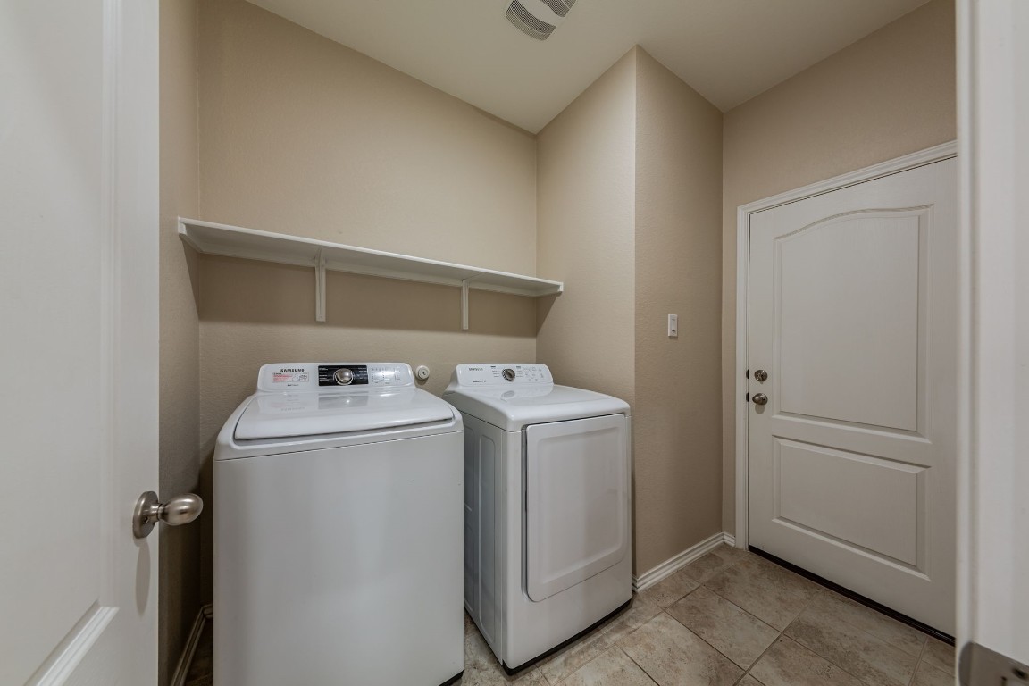 1113 Arbor Acres Loop Leander, TX 78641 - Photo 21 of 34