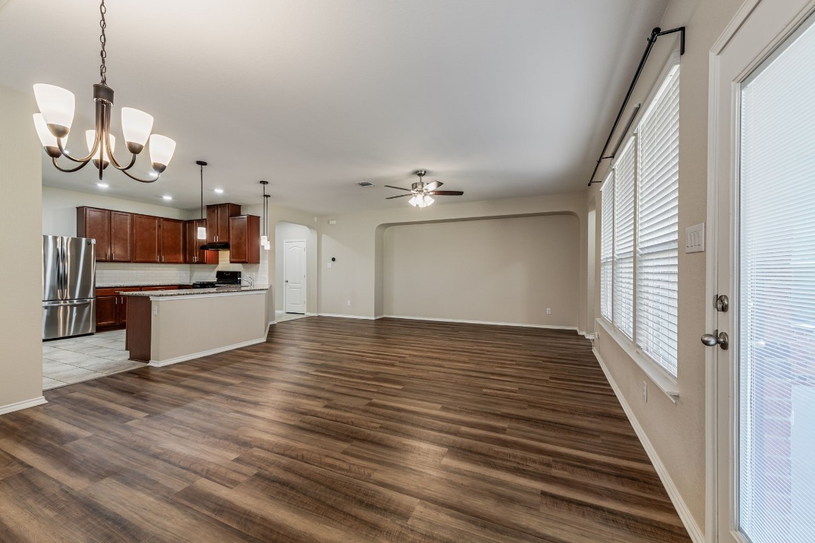 1113 Arbor Acres Loop Leander, TX 78641 - Photo 8 of 34