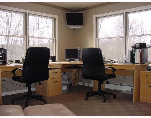 830 Middletown Road New Stanton, PA 15672 - Photo 8 of 8 Studio/Study/Office. Extra window was added to take advantage of the view as you check your email, compose or lounge in the study. This is a great size and would be a bedroom if needed. Plenty of closet space!