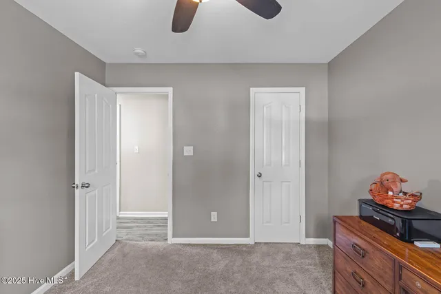 $249,000 | 105 Marina Leigh Drive, Hubert, NC 28539