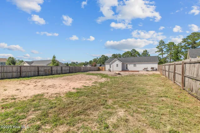 $249,000 | 105 Marina Leigh Drive, Hubert, NC 28539
