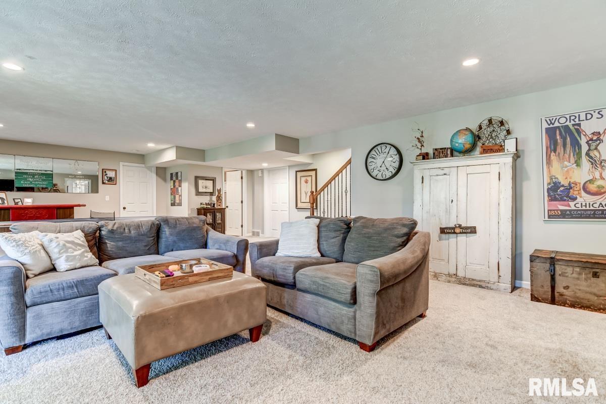 4219 Osage Road Springfield, IL 62711 - Photo 30 of 45
