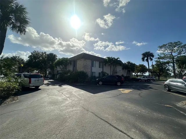 $140,000 | 1830 Maravilla Avenue, Unit 516, Fort Myers, FL 33901