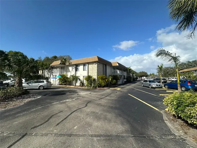 $140,000 | 1830 Maravilla Avenue, Unit 516, Fort Myers, FL 33901