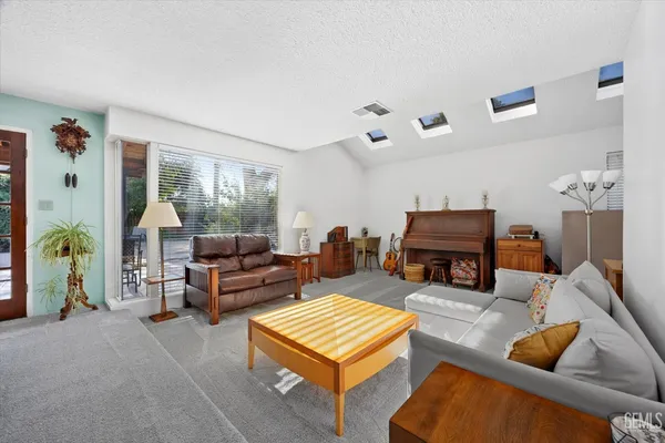 $487,000 | Undisclosed Address, Bakersfield, CA 93309