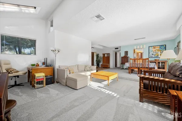 $487,000 | Undisclosed Address, Bakersfield, CA 93309