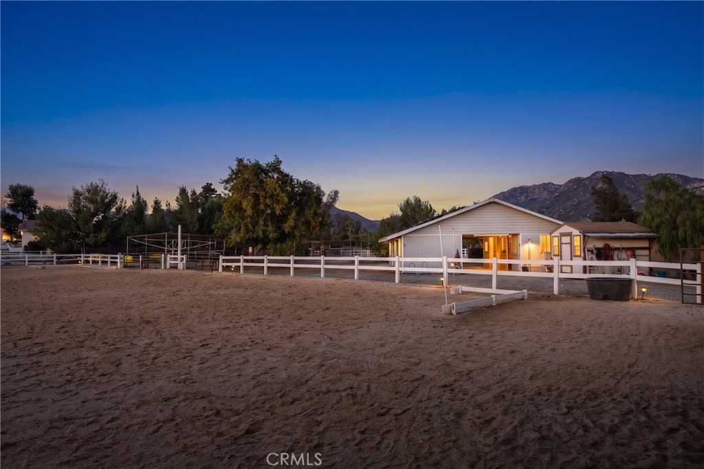 29420 Ynez Road Temecula, CA 92592 - Photo 2 of 81 Twilight Arena view of barn