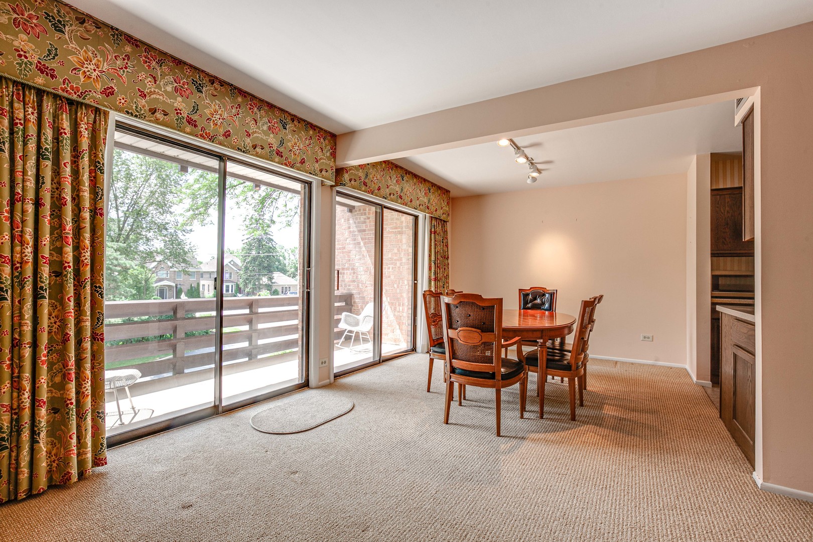 1060 Shermer Road, Unit 27 Northbrook, IL 60062 - Photo 11 of 37