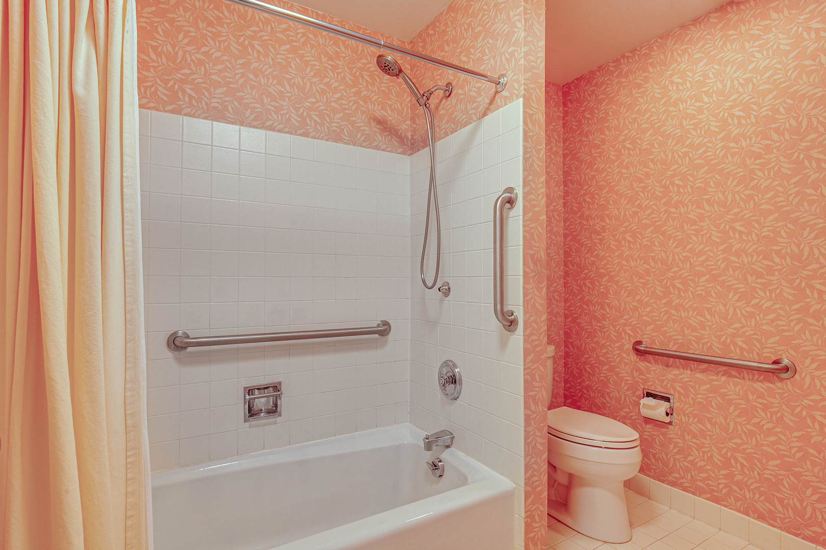 1060 Shermer Road, Unit 27 Northbrook, IL 60062 - Photo 23 of 37