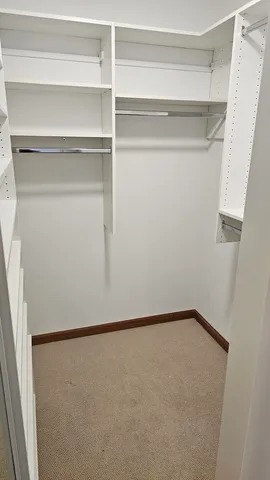 $3,995 | 2106 Rugen Road, Unit B, Glenview, IL 60026