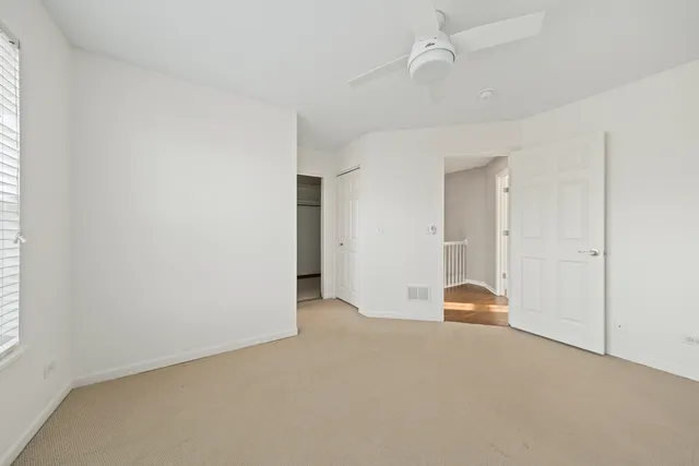 $3,995 | 2106 Rugen Road, Unit B, Glenview, IL 60026