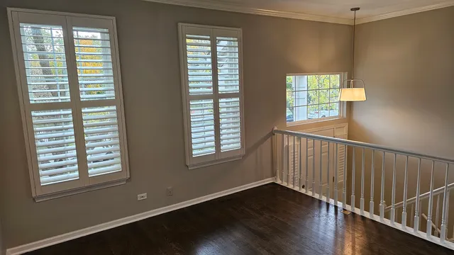 $3,995 | 2106 Rugen Road, Unit B, Glenview, IL 60026